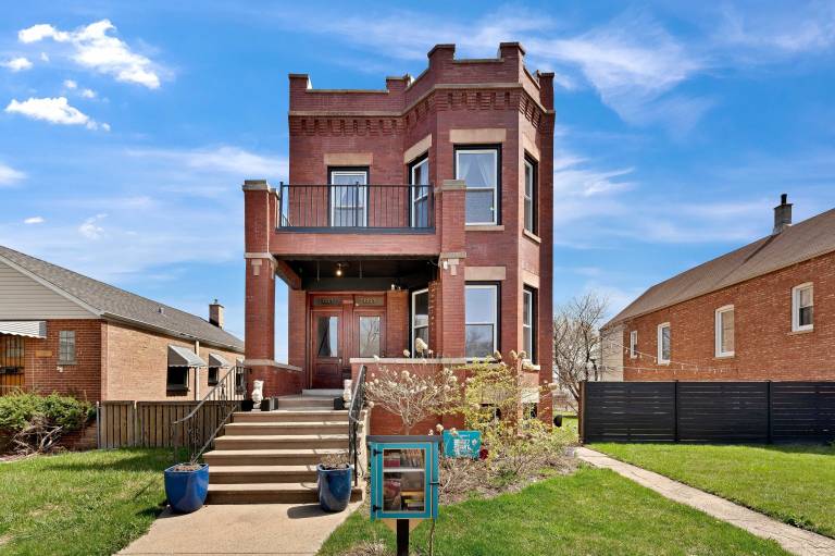 House  Oak Park