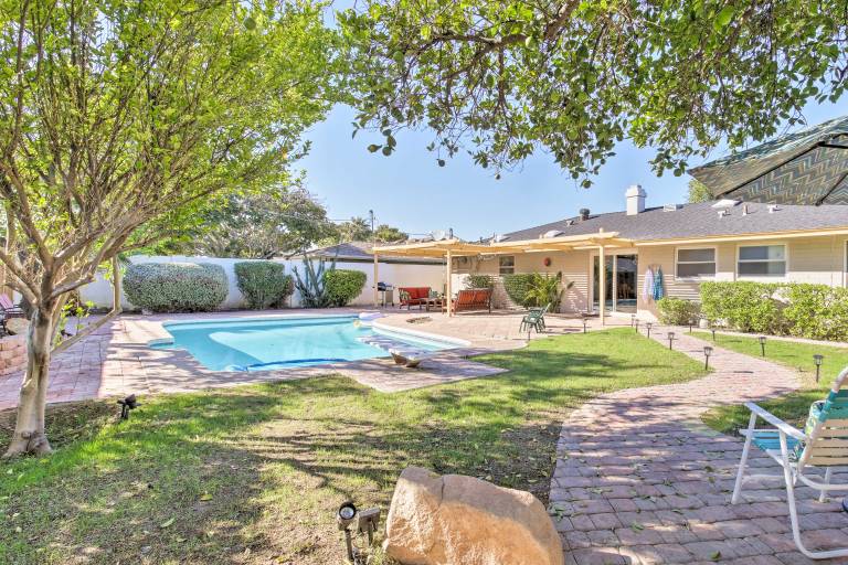 Elegant Old Town Scottsdale Home w Patio & Pool