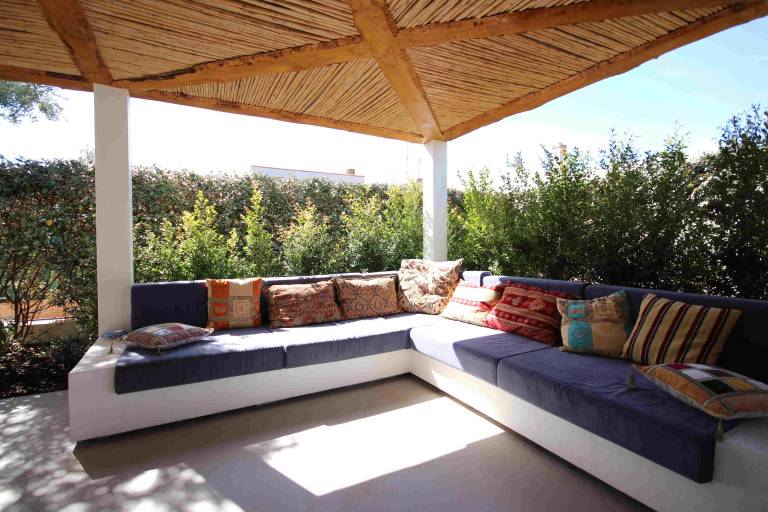 Villa with terrace, yard & BBQ | Garden view — photo 3