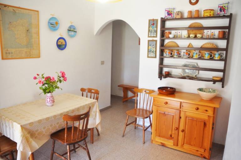Family-oriented nice villa with terrace & yard | Pets are welcome — photo 2