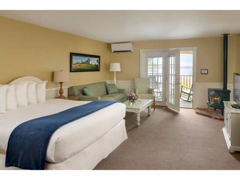 Lodge Boothbay Harbor