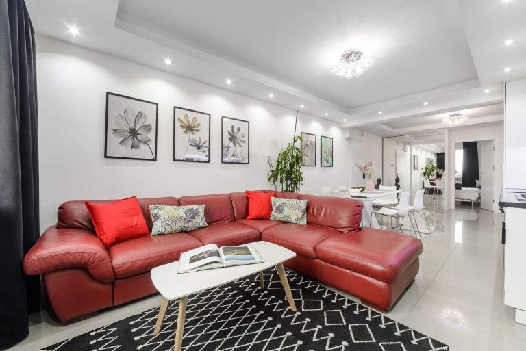 Holiday apartment with fast internet in Warsaw