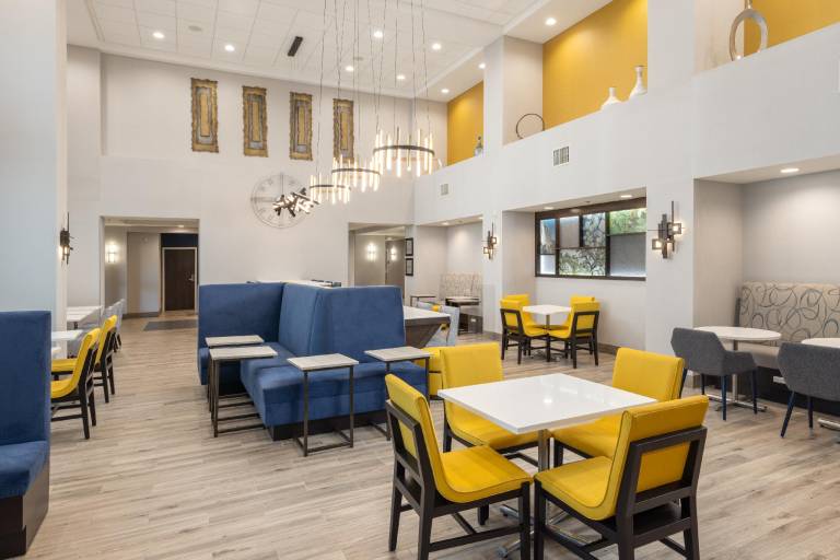 Hampton Inn & Suites Manteca — photo 3