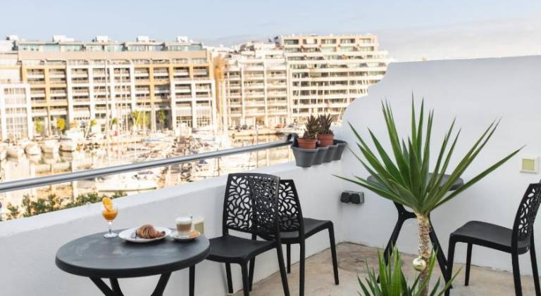 Privilege Suite in St. Julian's