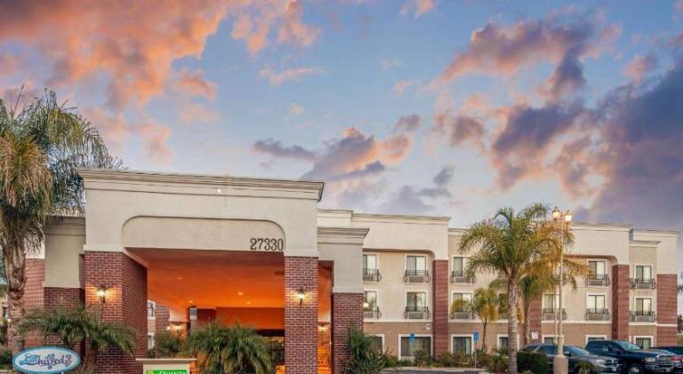 La Quinta Inn & Suites by Wyndham Temecula — photo 2