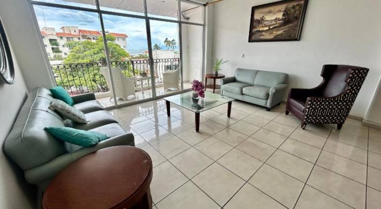 Holiday apartment with terrace — photo 3