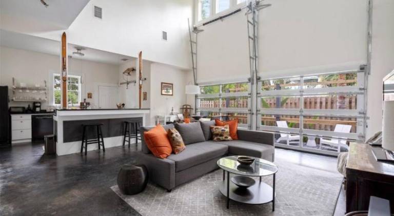 Beautiful vacation home | Pets allowed — photo 2