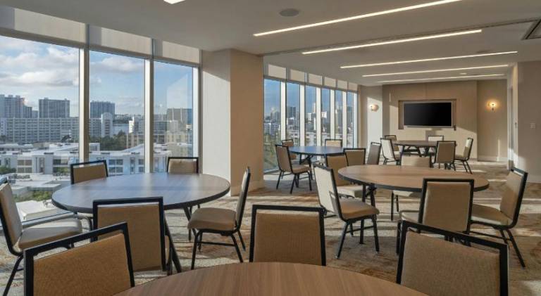 Residence Inn by Marriott Miami Sunny Isles Beach — photo 3