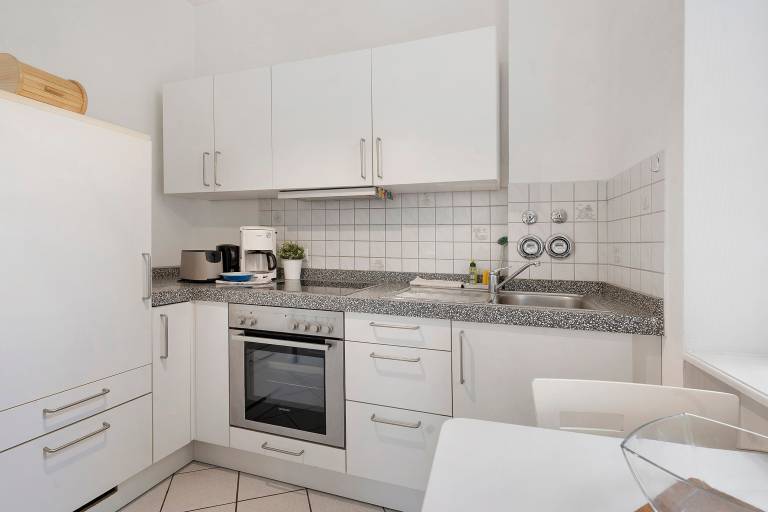Charming Black Forest Apartments 3 – Central, 2 Bedrooms, 3 Guests, Bright — photo 5