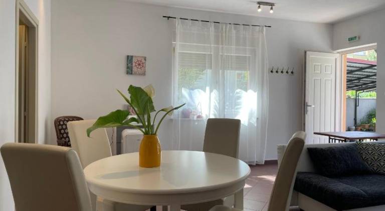 Apartment with pool | Dogs allowed — photo 4