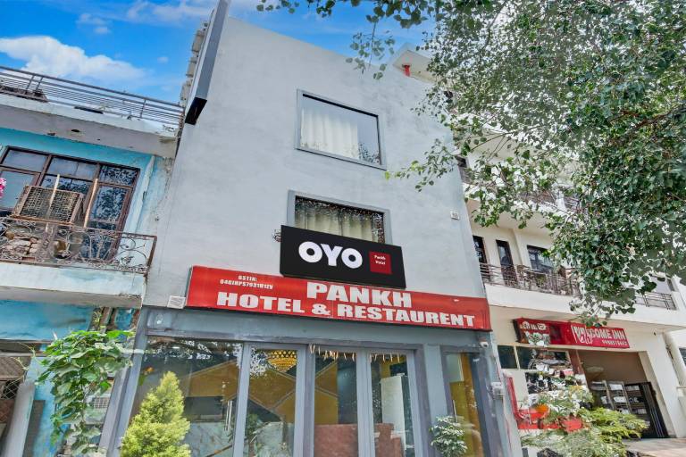 Hotel O Pankh