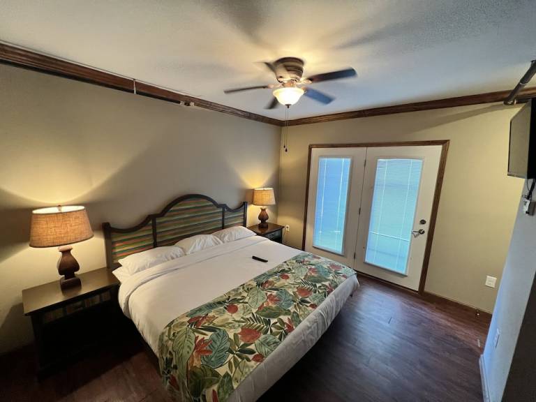 Aparthotel Ponchartrain Park