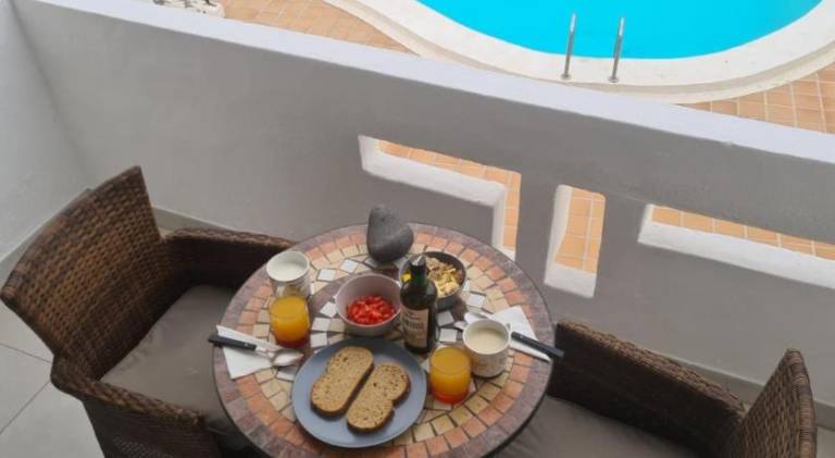Rental apartment with pool in Tías