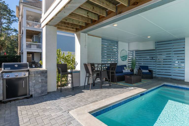 Child-friendly wonderful house with grill & private pool | Water view | Pet-friendly — photo 4