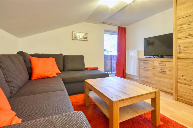 Cosy and modern apartment, directly next to the ski-lift — photo 3