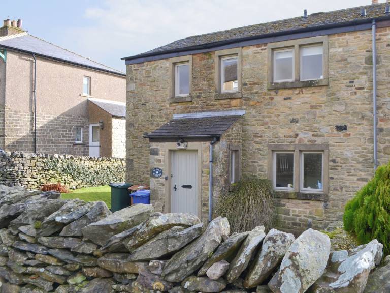 Cabin  Austwick