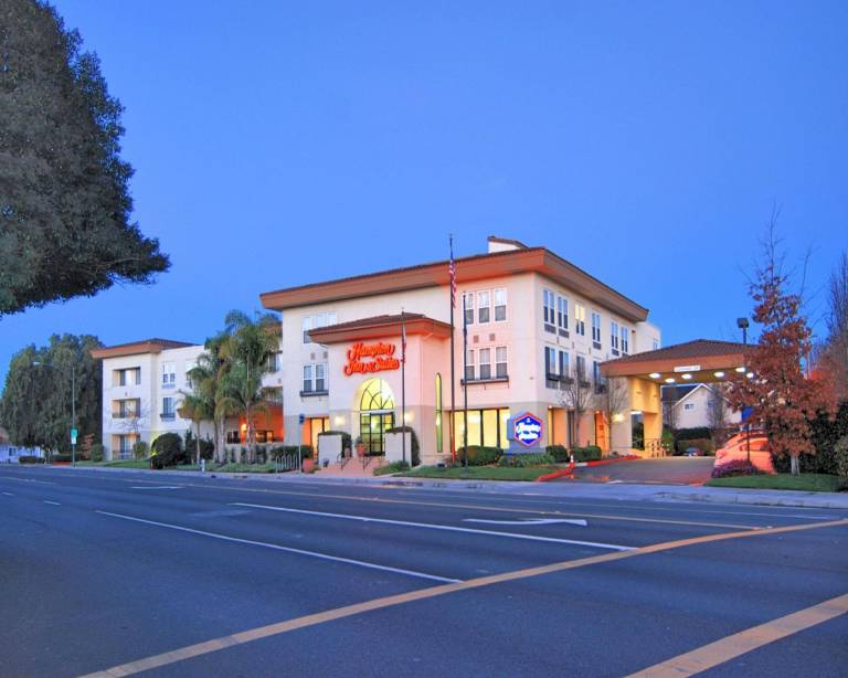 Hampton Inn & Suites Mountain View in Mountain View, CA