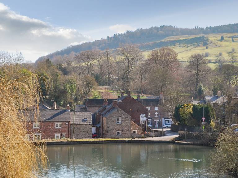 Cottage Matlock Town