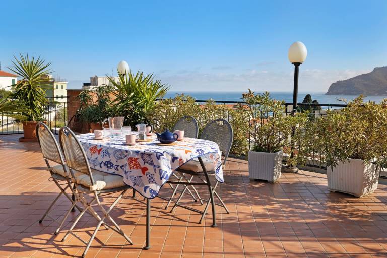 Ferienwohnung  Bergeggi