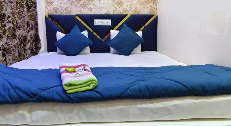 Hotel PRABHU PALACE in Indore