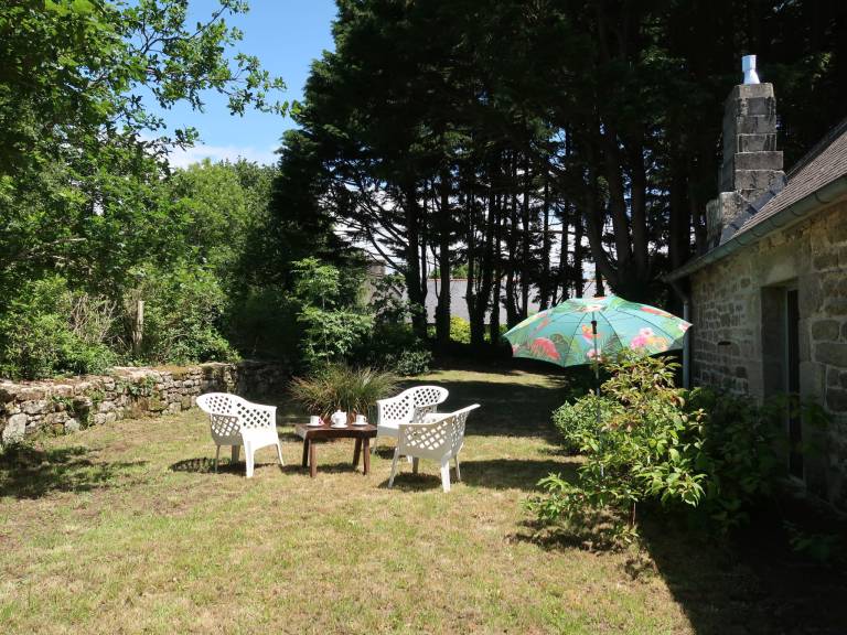 Spacious house with garden, BBQ & terrace | Dogs allowed in Quimper