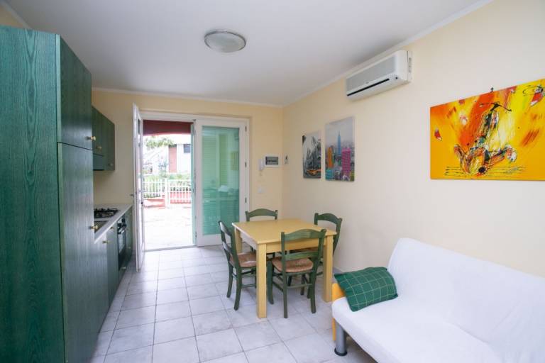 Children-friendly nice holiday apartment with patio | Panoramic view | Pet-friendly — photo 4