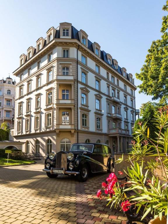 Hotel Královská Vila in Karlovy Vary