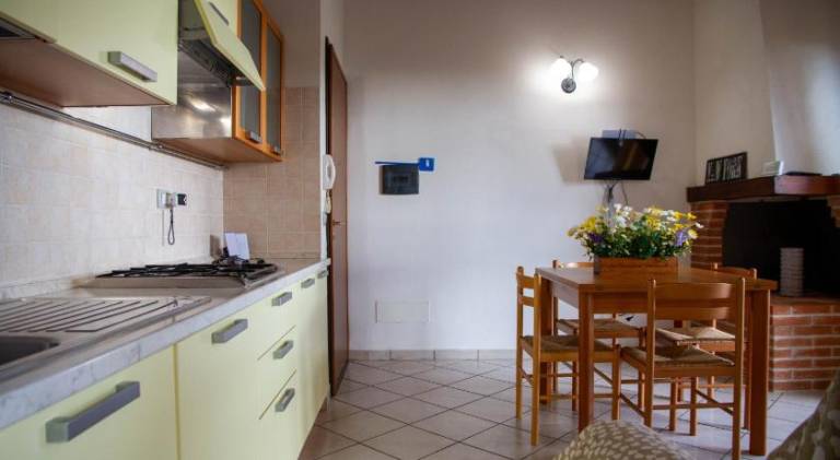 Apartment with 2 rooms for 4 persons — photo 2