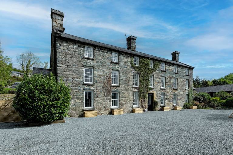 House Dolgellau