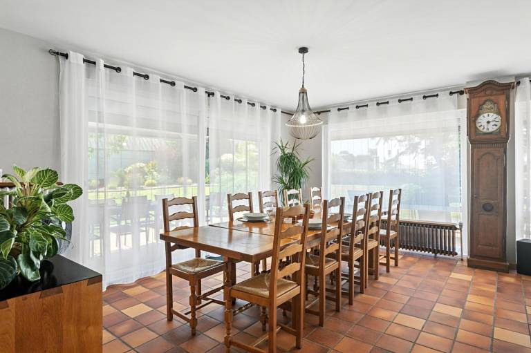 Gite with patio, garden & grill — photo 3