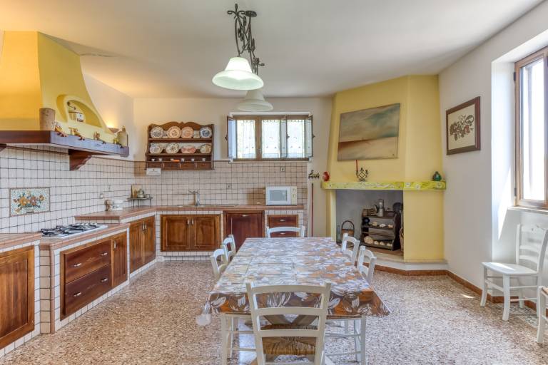 Apartment 'Le Colonie - Casa Padronale' with Private Terrace and Shared Garden — photo 4
