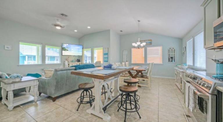 Reel Life Dreams by AvantStay Pool Near Beach — photo 4