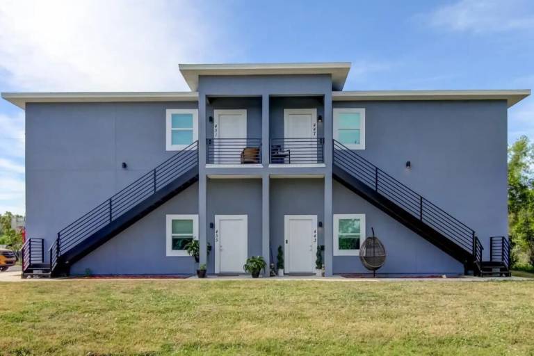House  Ellenton