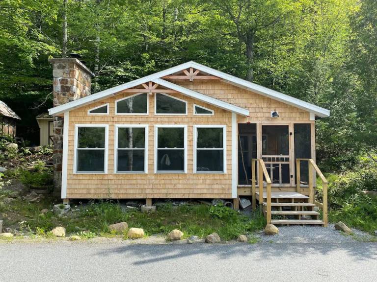 House Adirondack