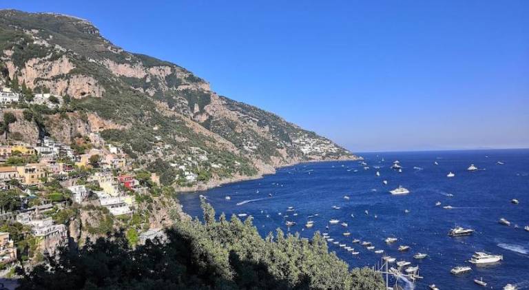 Lovely holiday apartment | Beach nearby | Pets allowed in Positano