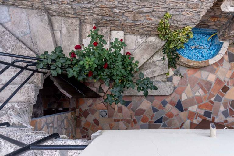 House with patio & barbecue — photo 5