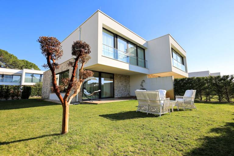 Ferienwohnung Plazhi San Pietro