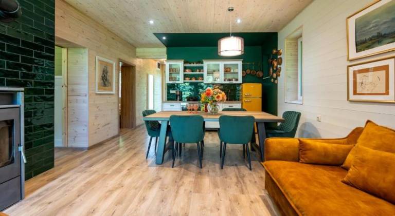 Pleasant rental apartment with yard, patio & hot tub | Pets are welcome — photo 3