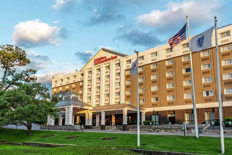 Hilton Garden Inn Boston/Waltham in Waltham, MA