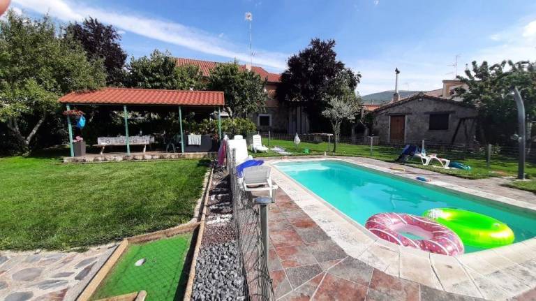 House Navarredonda de la Rinconada