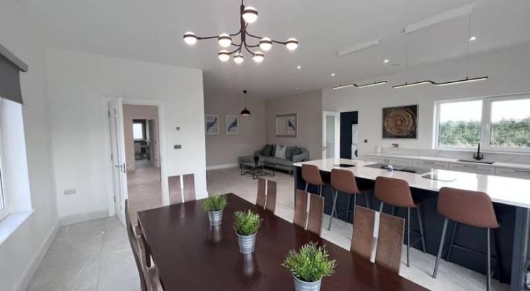 130 m&sup2; Ferienhaus