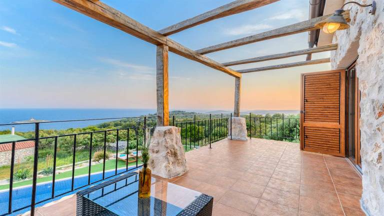 Villa Mirador - 4 bedroom villa with sea views and infinity pool in Hvar Town by MyWaycation — photo 5