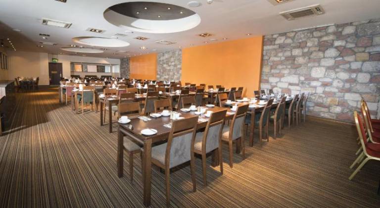 Columba Hotel by Compass Hospitality — photo 3