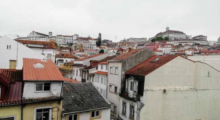 Apartment | Near Monastery of Santa Cruz in Coimbra