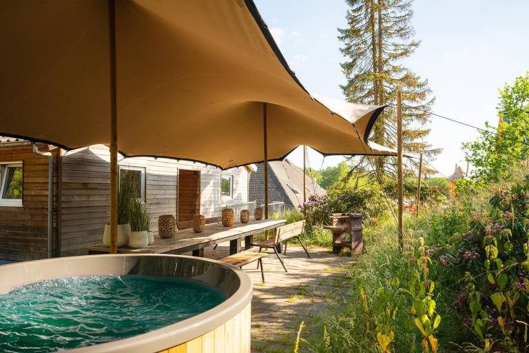 Family house with Hottub hiker s hut 18 Pers