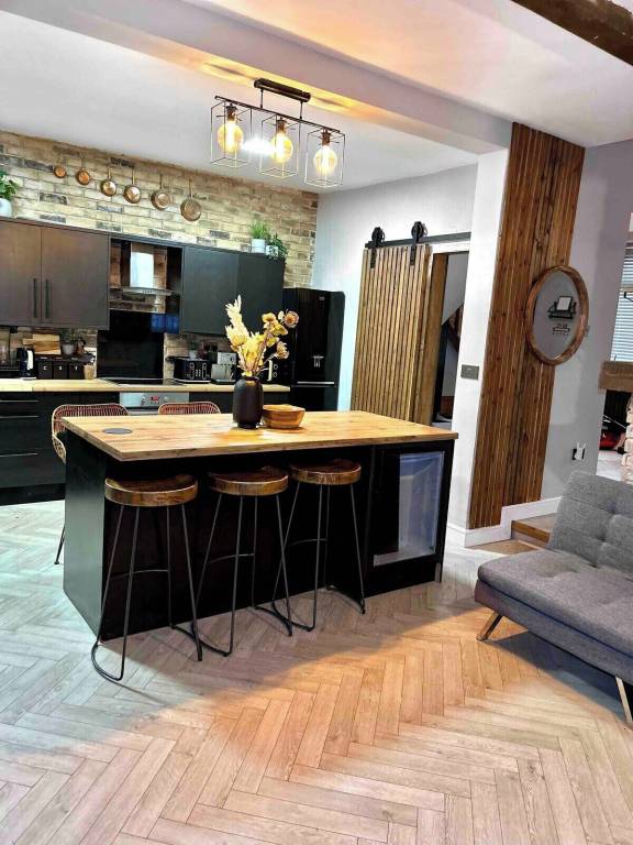 House  Ashton-under-Lyne