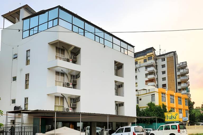 Tulsi Hotels in Vadodara