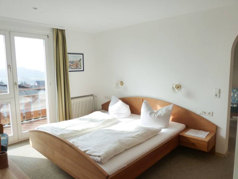  in Güttingen, Stürzkreut/Höhenweg, Radolfzell am Bodensee f&uuml;r max.  Personen