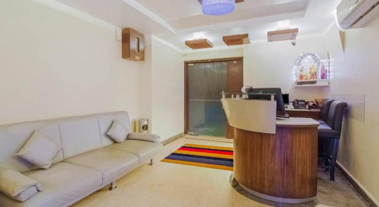 Townhouse OAK Hotel Shubhangan Near Juhu Beach — photo 4