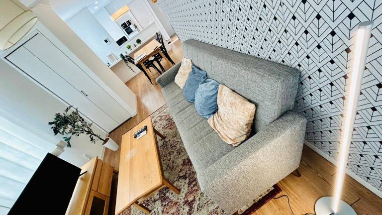 Apartment  3 Chome-4 Nishikojiya